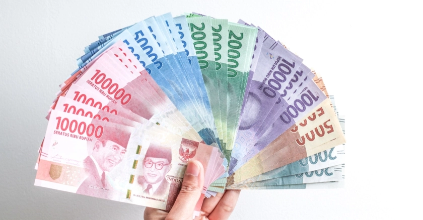 Rupiah-Menguat-Ini-Lho-Untung-dan-Rugi-yang-Bakal-Didapat-Shutterstock