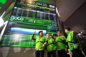 pencatatan-perdana-saham-pt-goto-gojek-tokopedia-tbk-di-gedung-bursa-efek-indonesia