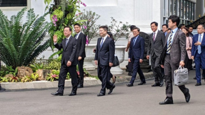 presiden-joko-widodo-menerima-kehadiran-tamu-delegasi-pemimpin-perusahaan-ceo-dari-hong-kong-di-istana-kepresidenan-jakarta-se_169