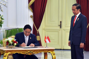 President-Jokowi-Vietnamese-PM-Discuss-Maritime-Cooperation-EV