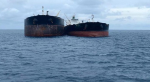 Bakamla_Selidiki_Kapal_Tanker_Berbendera_Iran_dan_Panama
