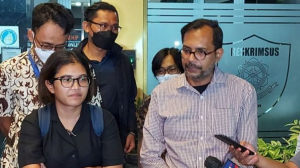 20220325114510-65422-haris-azhar-dan-fatia-maulidiyanti