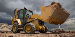 Cat-Backhoe-1