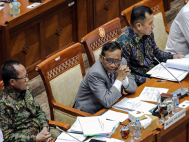 080460100_1676452775-20230215-Menkopolhukam-DPR-Faizal-8