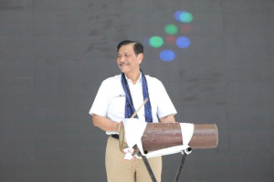 Luhut_Binsar_Pandjaitan-2023_02_10-15_58_33_13e34cd9e1a754aab001f5402f16ca8a_960x640_thumb