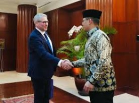 Menlu Sugiono with Priit Turk