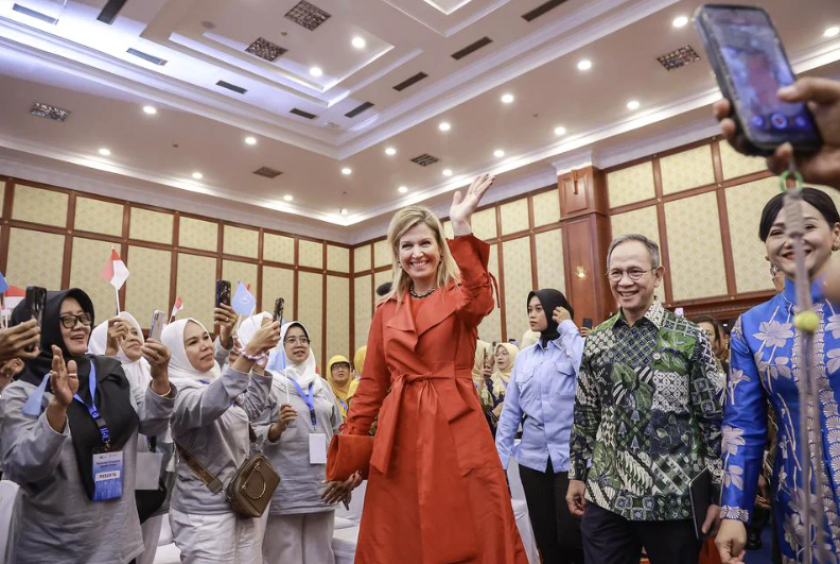 Queen Maxima- image source: ANTARA FOTO/DHEMAS REVIYANTO/AGR