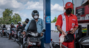 indonesia-gas-GettyImages-1420391217_3fdcf772-e75c-4622-85cc-04a9f03b7027