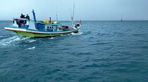 kapal_nelayan_di_laut_belitung